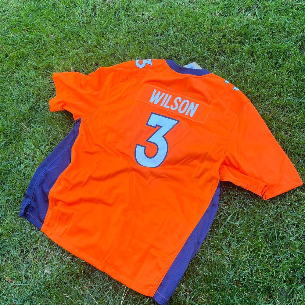 - NFL Denver Broncos Jersey size3XL orange color.